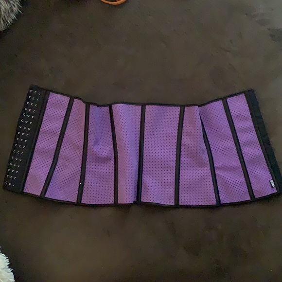 Go fit Waist trainer corset - Picture 5 of 8